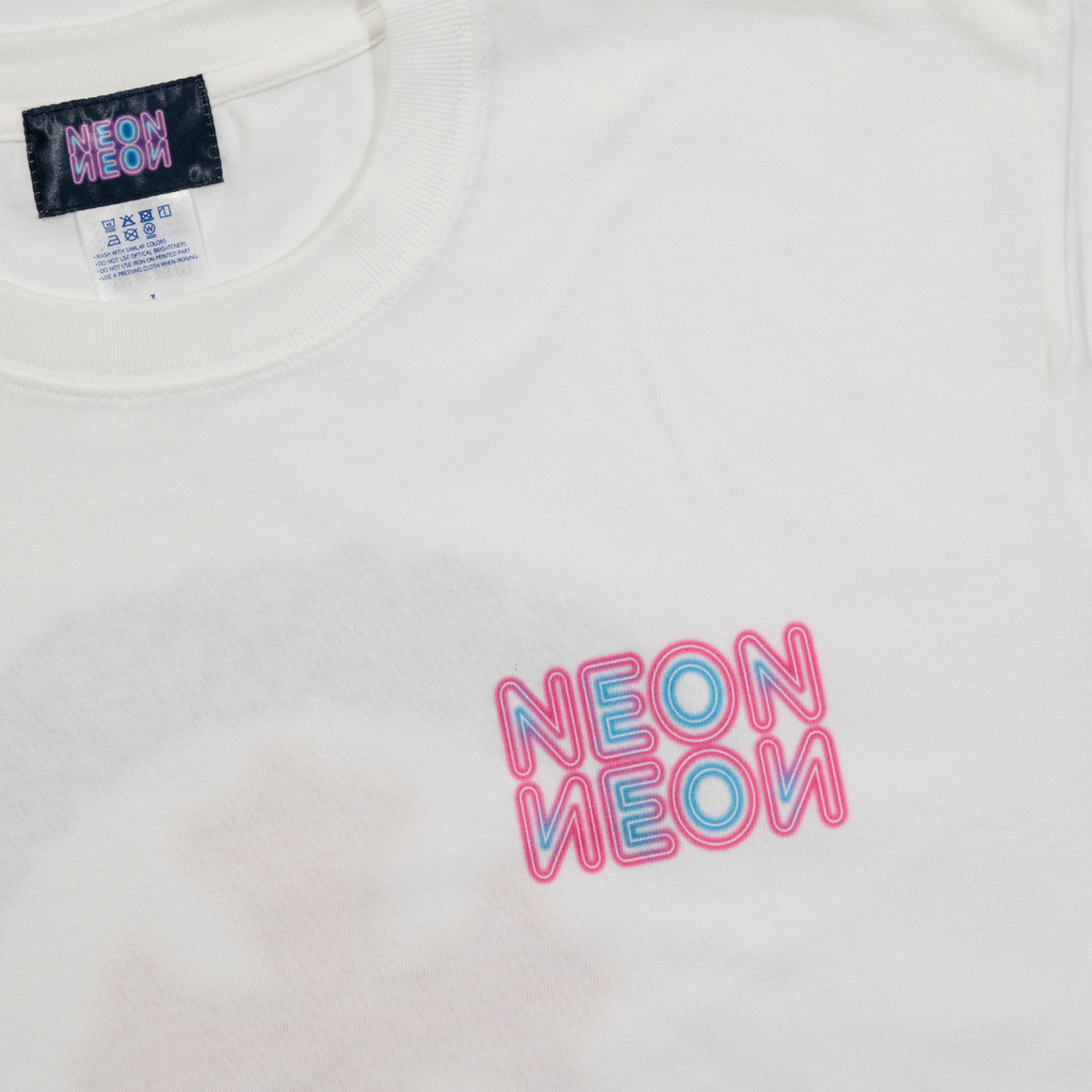 CROSS NEON Tシャツ