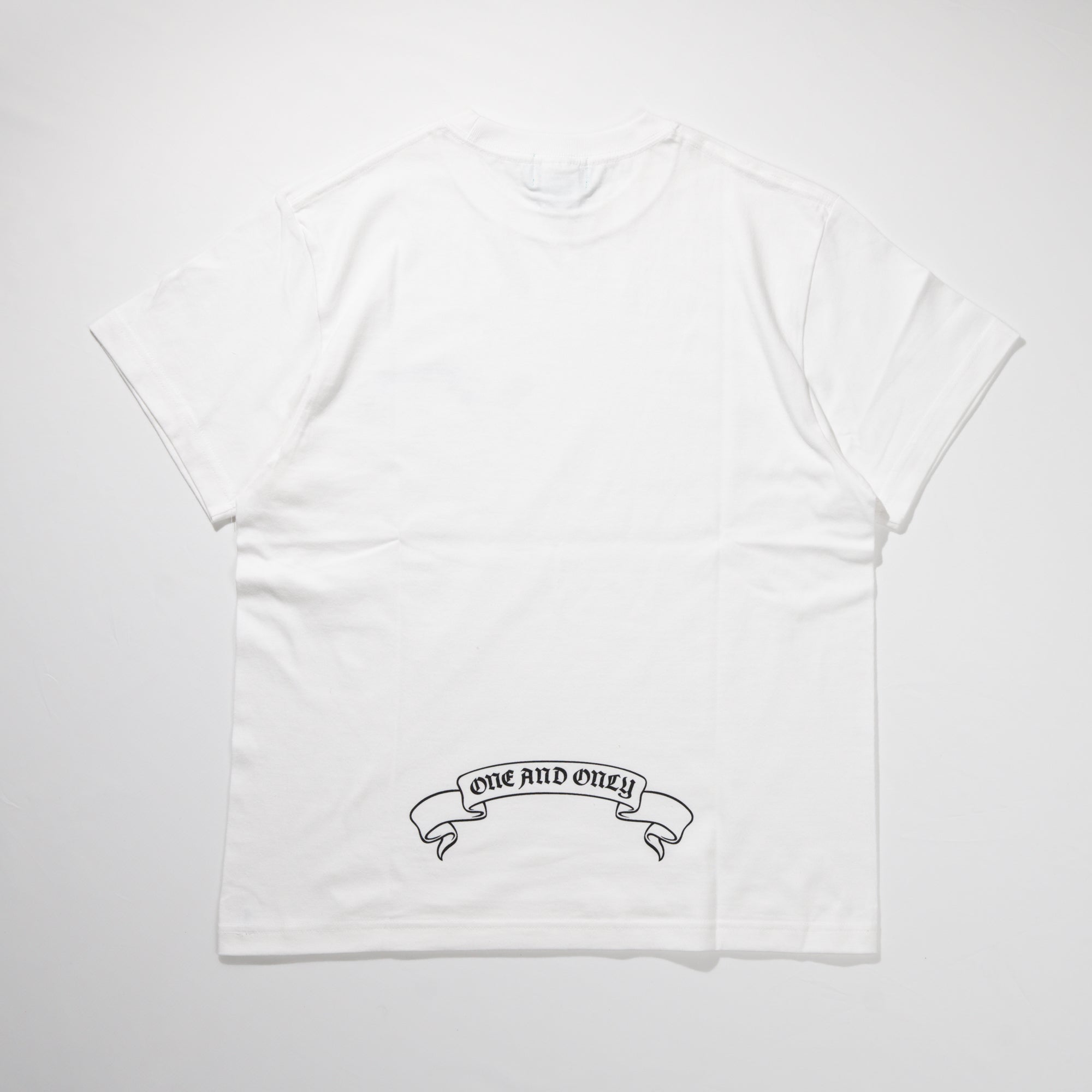 ONE リボンTシャツ