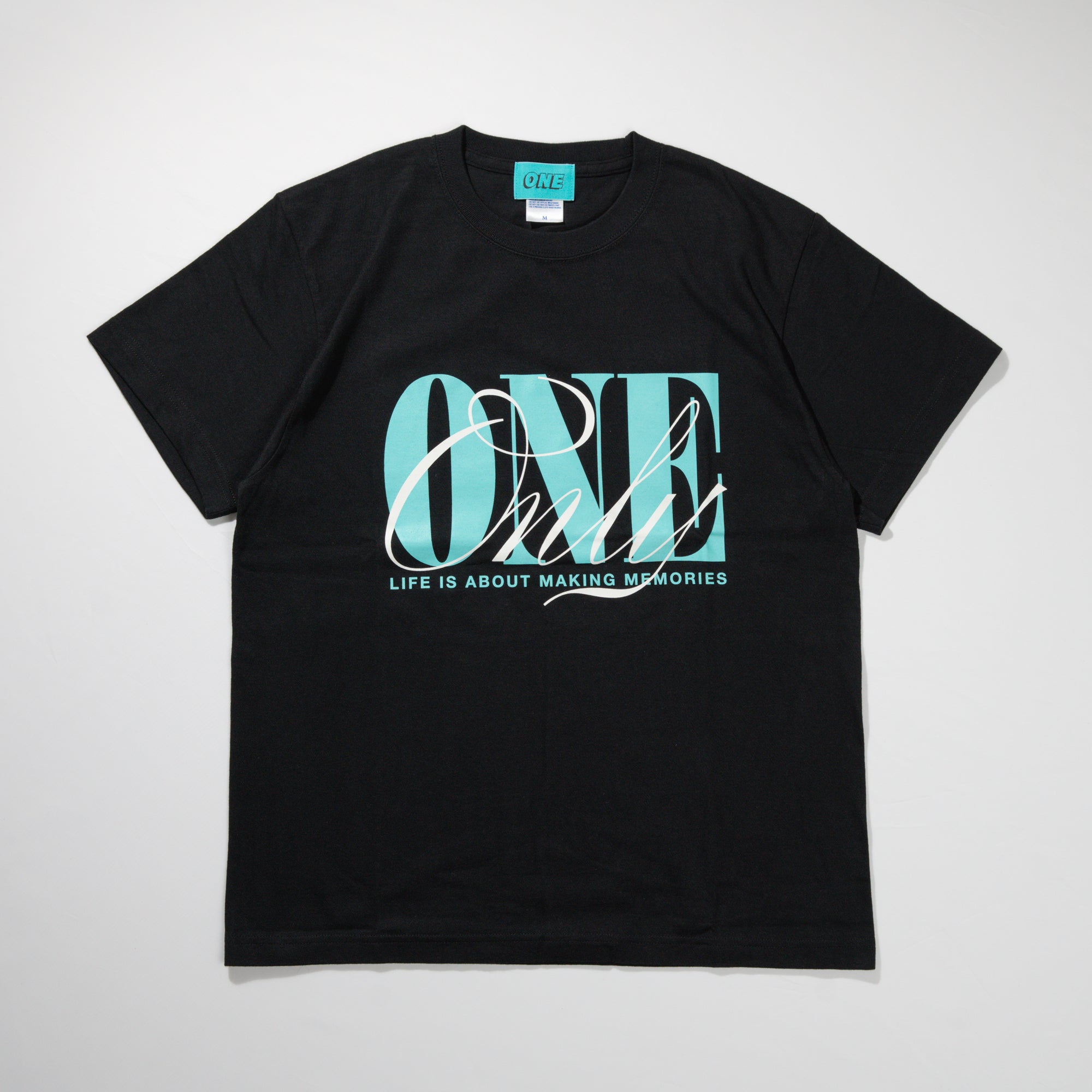 ONE MEMORIES Tシャツ