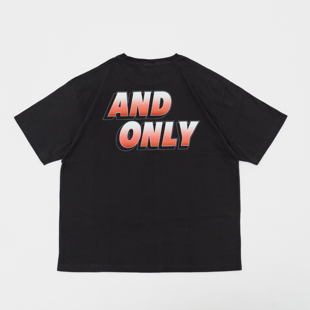 "ONE"AND ONLYグラデTシャツ