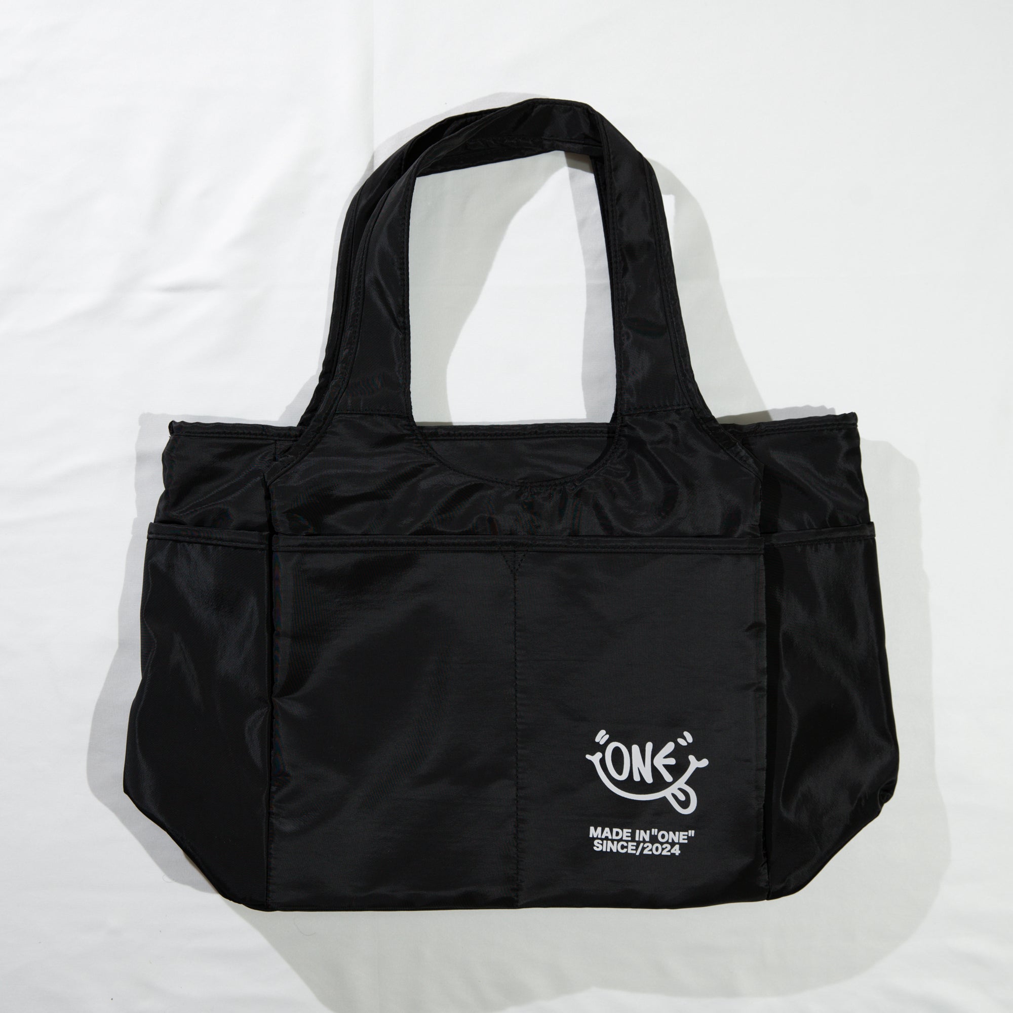 ナイロントートバッグ