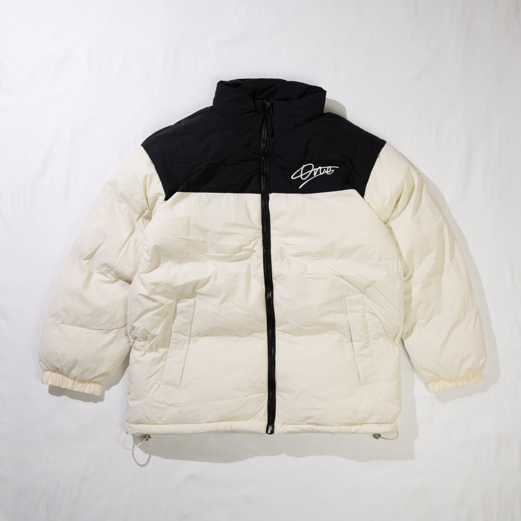 ダウンジャケット