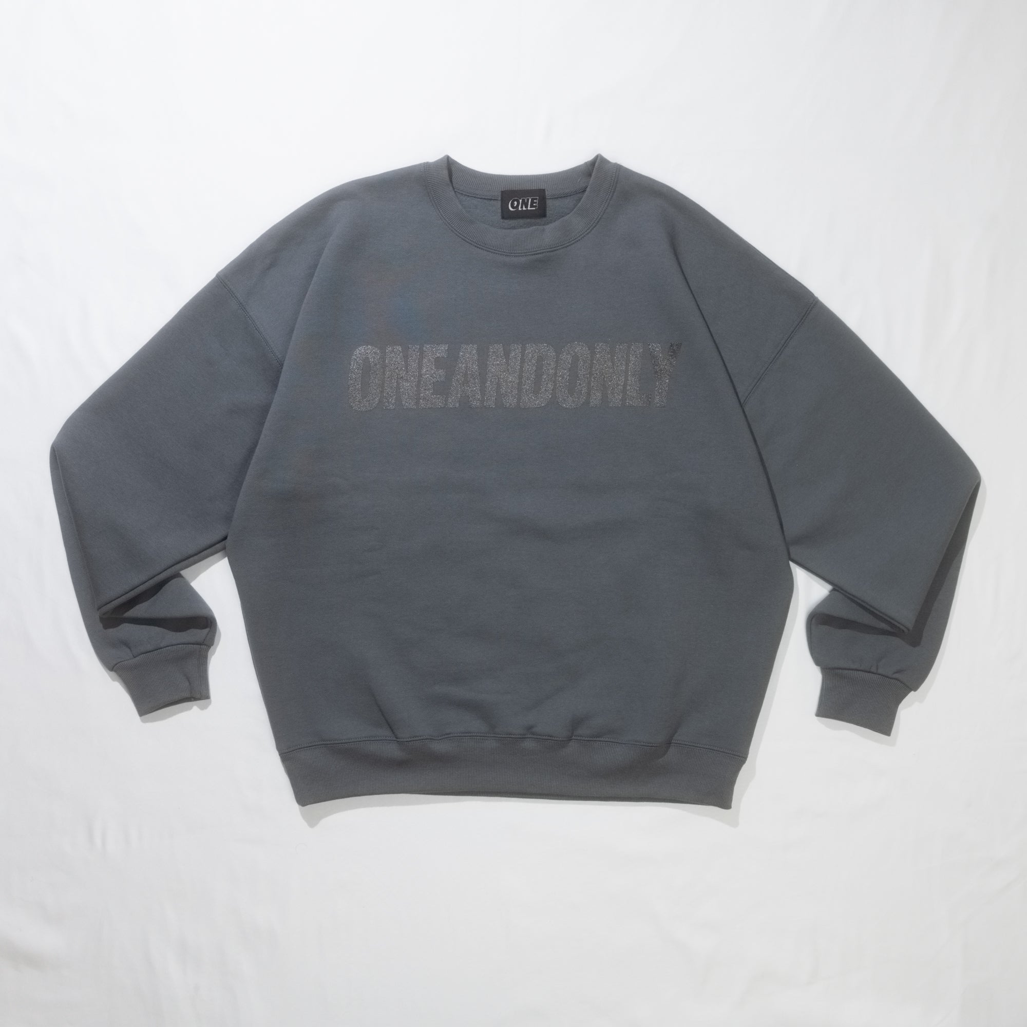 ONEANDONLYスウェット