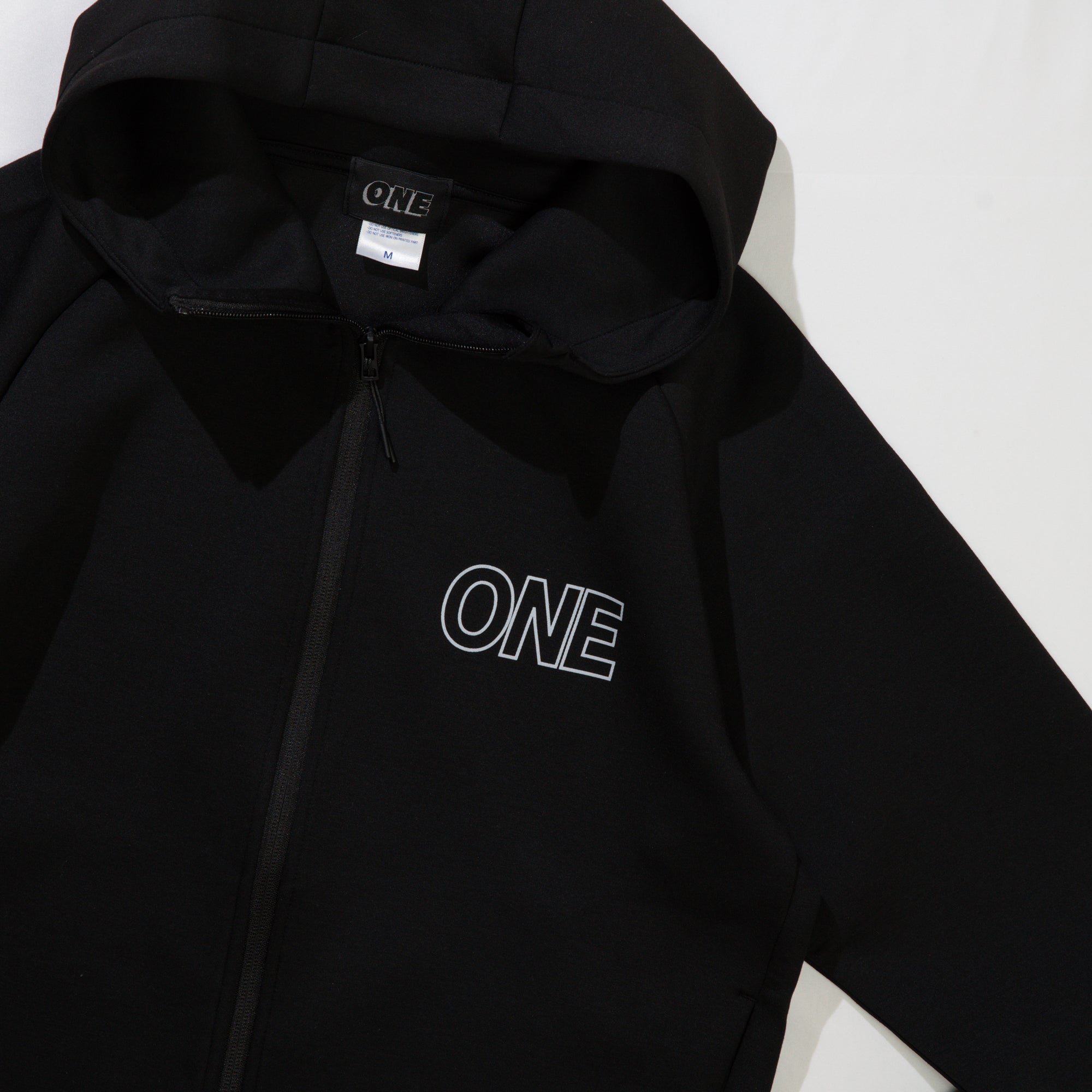 ONE Ｎ’ ONLY ジップパーカー M 商品詳細ページ | ONLINE SHOP スタダ便 | [ONE N' ONLY]ジップ