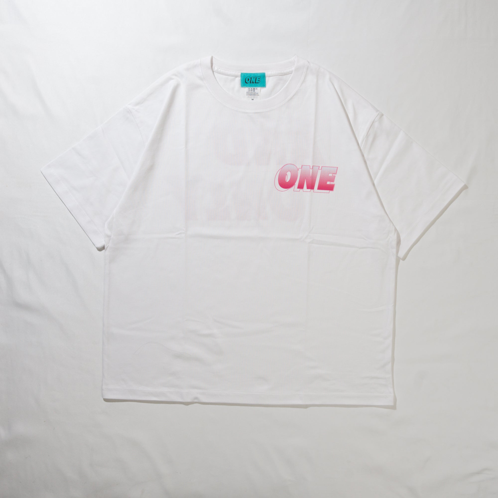 ONE AND ONLY グラデTシャツ