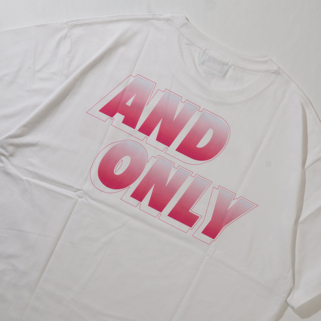 ONE AND ONLY グラデTシャツ