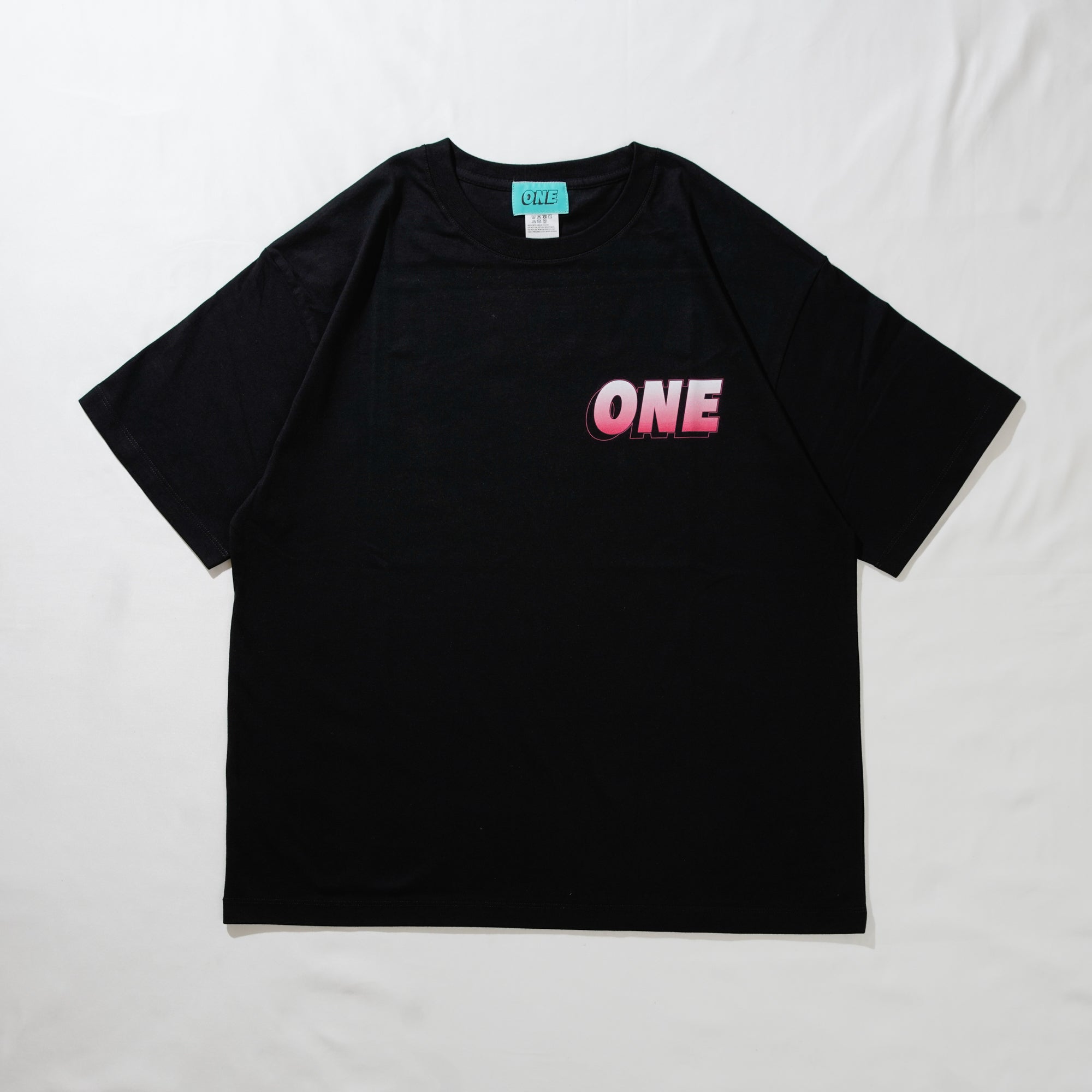 ONE AND ONLY グラデTシャツ