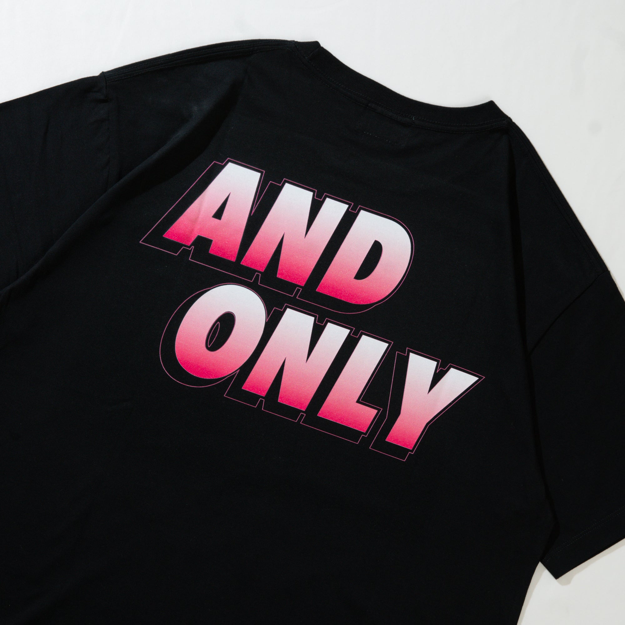 ONE AND ONLY グラデTシャツ