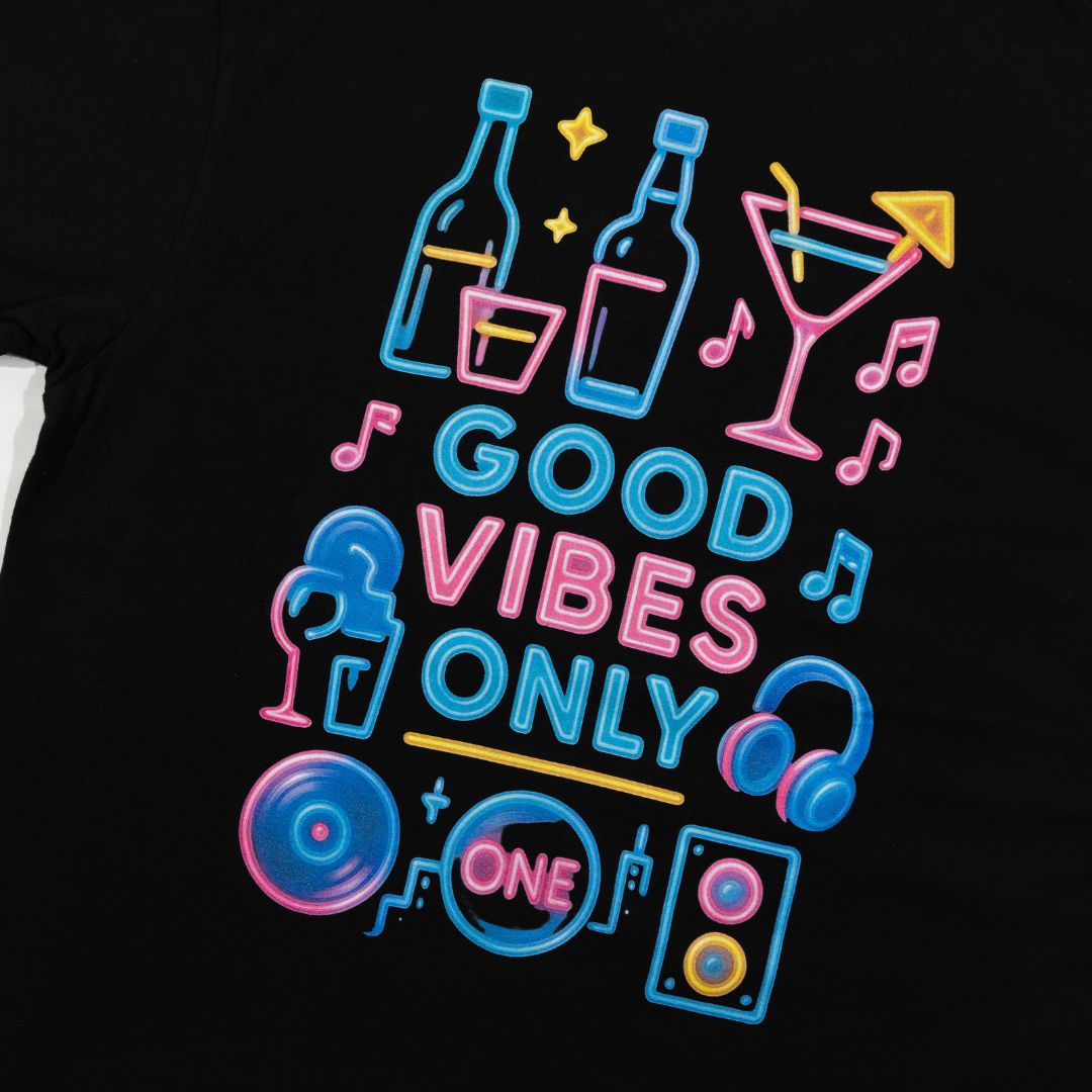 COCKTAIL NEON Tシャツ