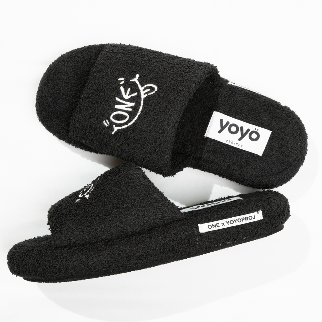 ルームサンダル